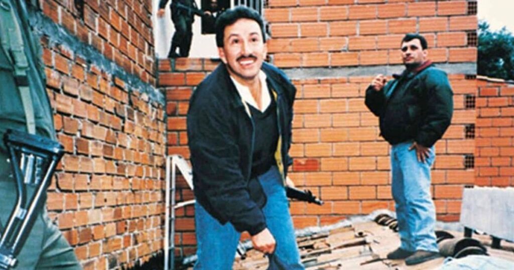 A 32 años del asesinato de Pablo Escobar, dónde está hoy el hombre que mató a tiros al capo narco