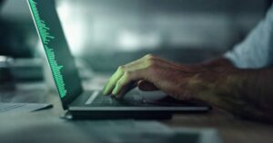 Exponen datos de argentinos en una filtración masiva en la dark web