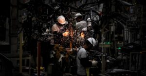 Golpeada por las importaciones, la industria busca dar vuelta la página y levantar cabeza en 2026