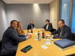 Torres destrabó la obra de modernización del aeropuerto de Esquel