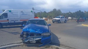 Importante colisión en Kennedy y Roca dejó una mujer herida