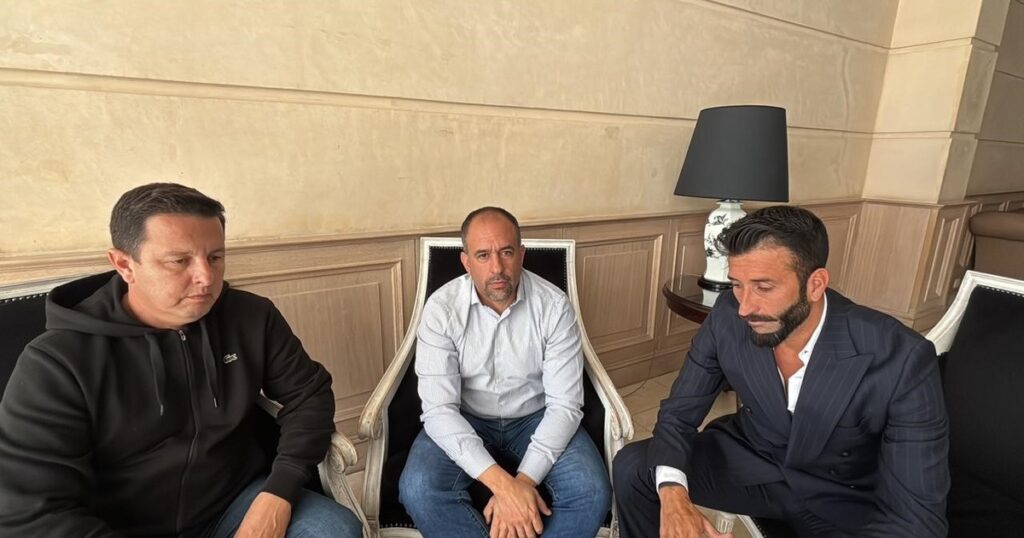 dicen que todo fue una confusión y que no robaron las prendas que les encontraron