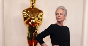 Jamie Lee Curtis y por qué, a los 12 años, se perdió ser la niña poseída que le dio fama a Linda Blair