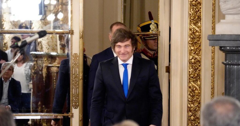 Javier Milei definió como "un hito histórico" a la aprobación que dio el Senado a la Ley de Presupuesto