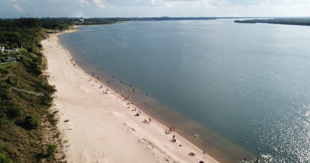 12 playas del río Paraná ideales para una escapada este verano 2026