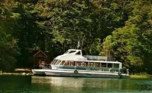 Parque Nacional los Alerces: Prefectura investiga la desaparición de una embarcación en Puerto Chucao