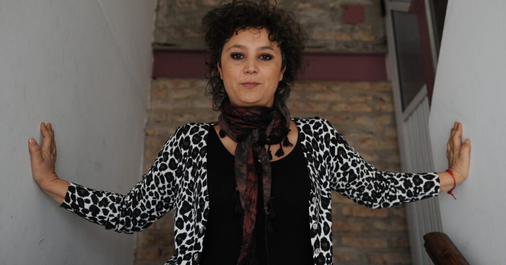 Quién es Luciana Jury, la sobrina de Leonardo Favio abucheada en Cosquín por su discurso político contra Macri y Milei