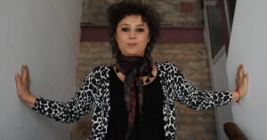 Quién es Luciana Jury, la sobrina de Leonardo Favio abucheada en Cosquín por su discurso político contra Macri y Milei