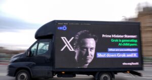 X anunció medidas para impedir que su IA Grok genere imágenes falsas sexualizadas