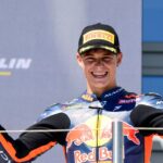 Utilice este título del disfrute de “bailar con la moto” al “miedo interior” y cree en base a ese titulo original un titulo nuevo, preciso, comprensible y que no pierda relacion con el titulo original. Necesito que me devuelvas solo y nada mas que el titulo nuevo.