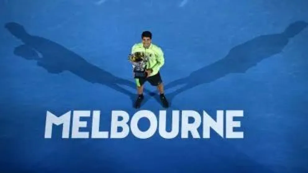 Carlos Alcaraz se quedó con el título al vencer a Djokovic