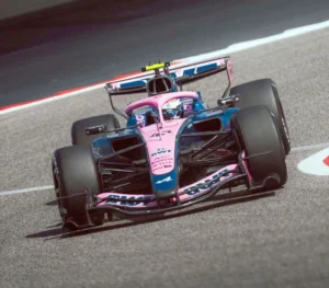 Colapinto completó el primer test de Baréin