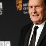 Utilice este título  Murió Robert Duvall, el mítico actor de El Padrino y Apocalypse now y cree en base a ese titulo original un titulo nuevo, preciso, comprensible y que no pierda relacion con el titulo original. Necesito que me devuelvas solo y nada mas que el titulo nuevo.