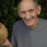 Utilice este título “Nos tildaban de ‘antifútbol’, pero Racing pegaba más patadas que nosotros y nadie decía nada” y cree en base a ese titulo original un titulo nuevo, preciso, comprensible y que no pierda relacion con el titulo original. Necesito que me devuelvas solo y nada mas que el titulo nuevo.