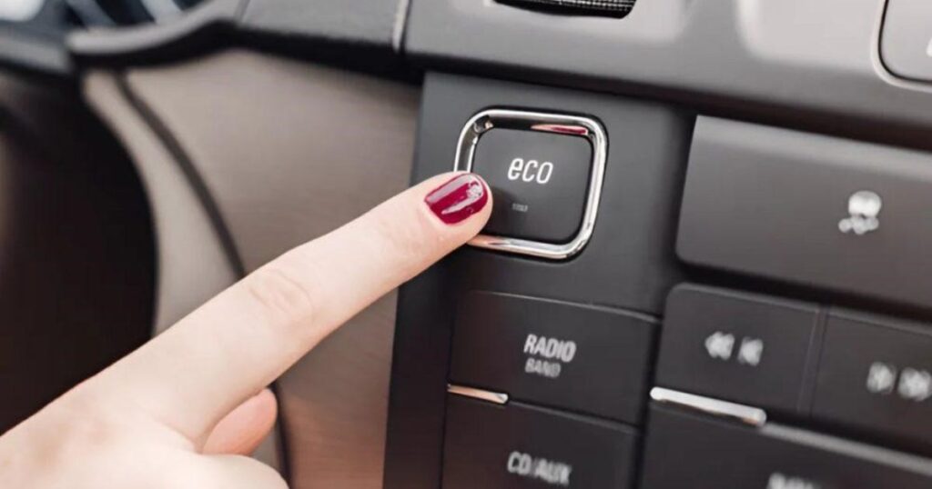 Qué significa el botón ECO en los autos