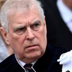 Utilice este título detienen al ex príncipe Andrés y cree en base a ese titulo original un titulo nuevo, preciso, comprensible y que no pierda relacion con el titulo original. Necesito que me devuelvas solo y nada mas que el titulo nuevo.