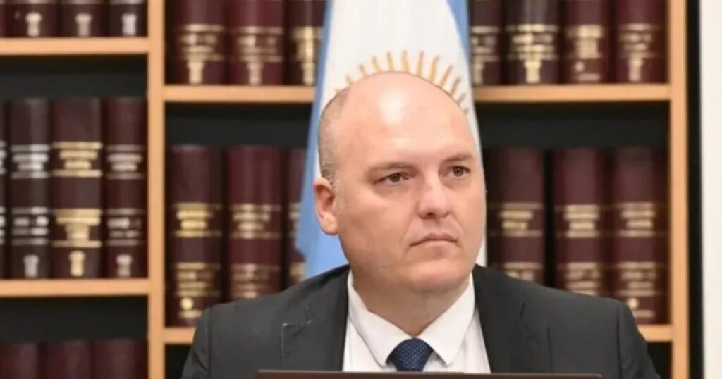 “Aquí tienes el punto IV reeditado, sin citas y listo para copiar y pegar”