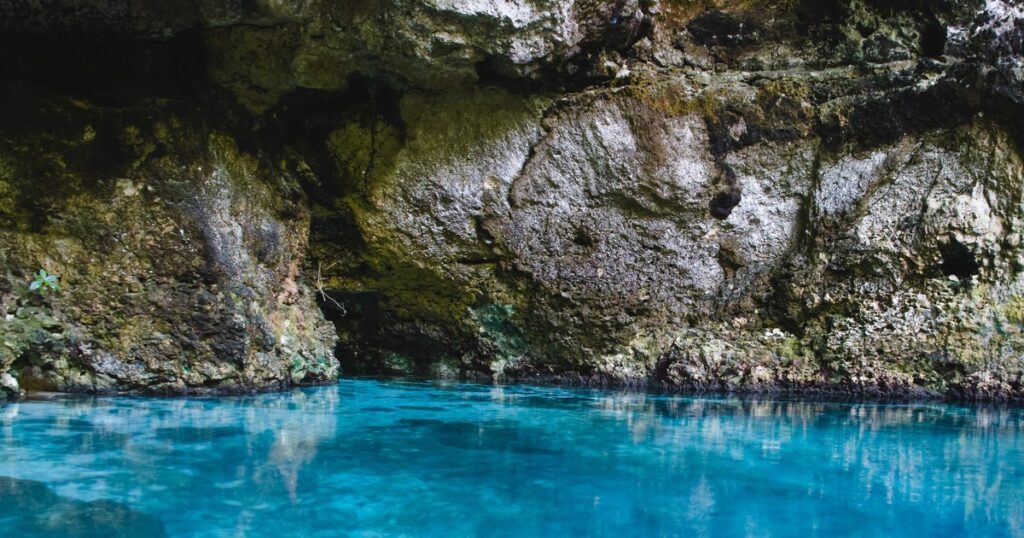 Con el dólar estable, se extienden las vacaciones más allá del verano y crecen las reservas de viajes al exterior