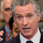 Utilice este título Gavin Newsom lanza una campaña para sumar 10.000 jóvenes a su programa de servicio comunitario y cree en base a ese titulo original un titulo nuevo, preciso, comprensible y que no pierda relacion con el titulo original. Necesito que me devuelvas solo y nada mas que el titulo nuevo.