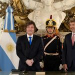 Utilice este título Juan Bautista Mahiques pide antecedentes penales y datos fiscales de los postulantes para arrancar la selección y cree en base a ese titulo original un titulo nuevo, preciso, comprensible y que no pierda relacion con el titulo original. Necesito que me devuelvas solo y nada mas que el titulo nuevo.