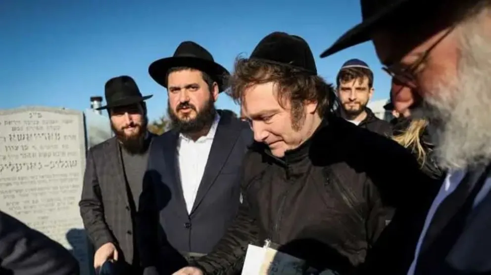 Milei visitó la tumba del Rebe de Lubavitch en Nueva York al iniciar su agenda en Estados Unidos