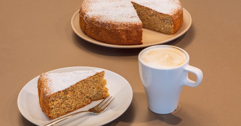 Qué significa que el bizcocho se baje al salir