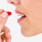 Utilice este título Según la edad todas las vitaminas esenciales que necesita el cuerpo para mantenerse saludable y cree en base a ese titulo original un titulo nuevo, preciso, comprensible y que no pierda relacion con el titulo original. Necesito que me devuelvas solo y nada mas que el titulo nuevo.