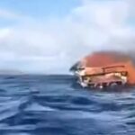 Utilice este título Una lancha se incendió en medio del Lago Nahuel Huapi y su conductor se salvó al tirarse al agua y cree en base a ese titulo original un titulo nuevo, preciso, comprensible y que no pierda relacion con el titulo original. Necesito que me devuelvas solo y nada mas que el titulo nuevo.