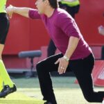 Utilice este título el argentino no le encontró la vuelta a un equipo agobiado por el descenso y cree en base a ese titulo original un titulo nuevo, preciso, comprensible y que no pierda relacion con el titulo original. Necesito que me devuelvas solo y nada mas que el titulo nuevo.