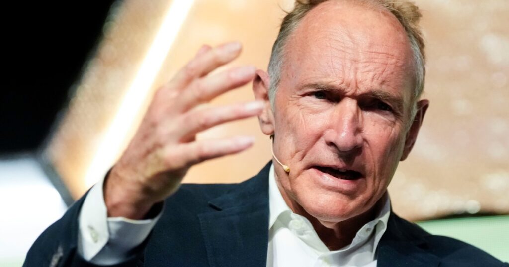 el padre de la web pidió prohibir las redes sociales a menores de 16 y apuntó contra TikTok