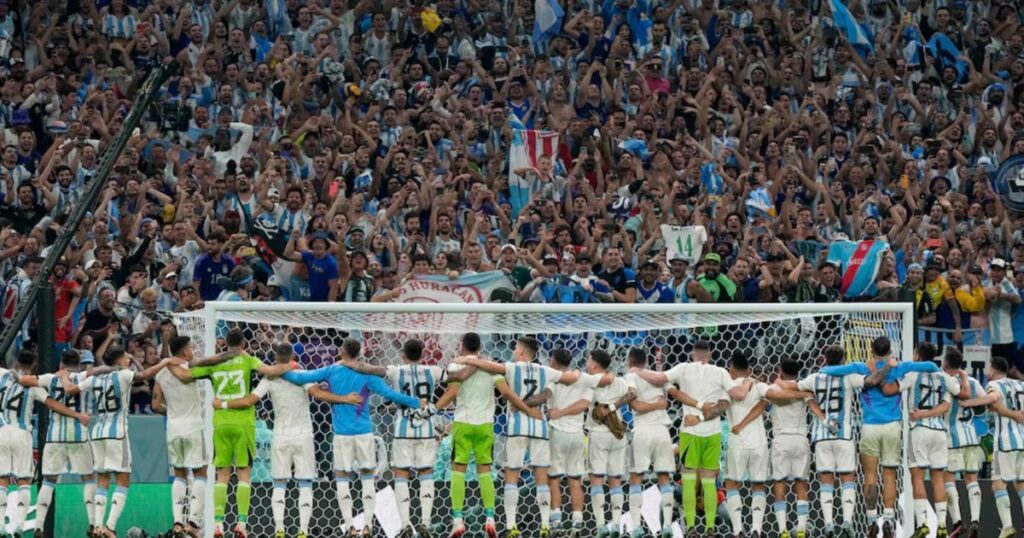 la tabla histórica y en qué puesto está Argentina