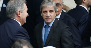 Bancos extranjeros esperan una menor inflación en mayo y un dólar más alto a fines del 2026