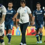 Utilice este título Costas pierde dos bastiones en uno de sus peores momentos para un partido clave por la Copa Sudamericana y cree en base a ese titulo original un titulo nuevo, preciso, comprensible y que no pierda relacion con el titulo original. Necesito que me devuelvas solo y nada mas que el titulo nuevo.