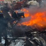 Utilice este título Donald Trump dice que el Líbano no está incluido en el acuerdo de alto el fuego y justifica los bombardeos de Israel y cree en base a ese titulo original un titulo nuevo, preciso, comprensible y que no pierda relacion con el titulo original. Necesito que me devuelvas solo y nada mas que el titulo nuevo.