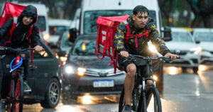 La distribución del ingreso tuvo una leve mejora con mayor peso de las ayudas del Estado