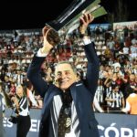 Utilice este título La trastienda de las renuncias de la cúpula de Central Córdoba de Santiago del Estero, a la sombra de Gerardo Zamora y Pablo Toviggino y cree en base a ese titulo original un titulo nuevo, preciso, comprensible y que no pierda relacion con el titulo original. Necesito que me devuelvas solo y nada mas que el titulo nuevo.