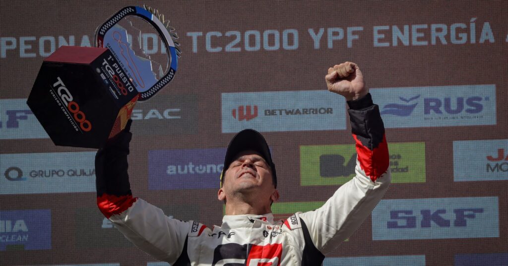 Matías Rossi cerró un fin de semana inmejorable con victoria en El Zonda de San Juan