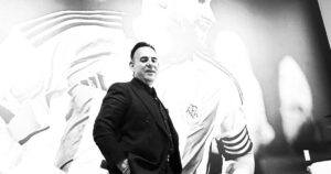 Quién es Javier 'Voltaje' Fernández, el productor musical que demandó a Chiqui Tapia y la AFA por el amistoso que no jugó Messi