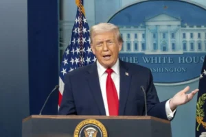 Trump prolonga la tregua con Irán pero ratifica la continuidad del bloqueo naval