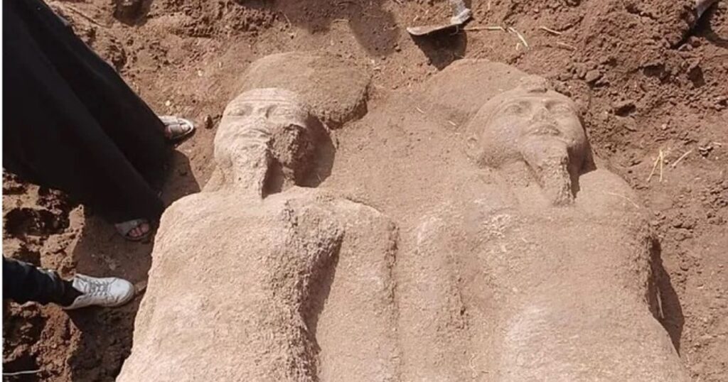 Una misión egipcia desenterró una estatua que podría pertenecer al faraón Ramsés II