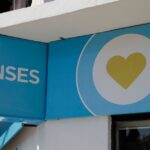 Utilice este título  calendario de pagos de jubilados y pensionados, cuánto cobran y quiénes pueden reclamar y cree en base a ese titulo original un titulo nuevo, preciso, comprensible y que no pierda relacion con el titulo original. Necesito que me devuelvas solo y nada mas que el titulo nuevo.