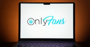 cuántos millones gastaron en la plataforma en 2025