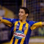 Utilice este título debuta con Rosario Central 20 años después de su primer partido y cree en base a ese titulo original un titulo nuevo, preciso, comprensible y que no pierda relacion con el titulo original. Necesito que me devuelvas solo y nada mas que el titulo nuevo.