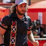 Utilice este título el argentino se quiere sumar a Navone y ganar su primer título en el ATP 250 de Marrakech y cree en base a ese titulo original un titulo nuevo, preciso, comprensible y que no pierda relacion con el titulo original. Necesito que me devuelvas solo y nada mas que el titulo nuevo.