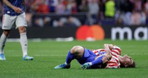 en España hablan de un esguince leve y Atlético de Madrid lo aguarda para la revancha contra el Arsenal