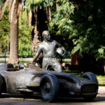 Utilice este título la historia del KM0 donde nació el automovilismo argentino y cree en base a ese titulo original un titulo nuevo, preciso, comprensible y que no pierda relacion con el titulo original. Necesito que me devuelvas solo y nada mas que el titulo nuevo.