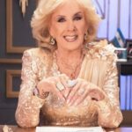 Utilice este título  mejora de su cuadro respiratorio, sigue con tos y los médicos le aconsejaron no salir de su casa y cree en base a ese titulo original un titulo nuevo, preciso, comprensible y que no pierda relacion con el titulo original. Necesito que me devuelvas solo y nada mas que el titulo nuevo.