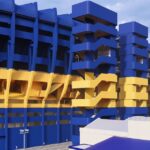 Utilice este título presentó los papeles para una remodelación clave con cuatro torres y 18 ascensores y cree en base a ese titulo original un titulo nuevo, preciso, comprensible y que no pierda relacion con el titulo original. Necesito que me devuelvas solo y nada mas que el titulo nuevo.