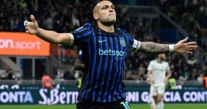 si no se da Julián Álvarez el primer apuntado sería Lautaro Martínez