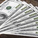 Utilice este título a cuánto cotiza el oficial y cuál es el precio del paralelo este jueves 14 de mayo, minuto a minuto y cree en base a ese titulo original un titulo nuevo, preciso, comprensible y que no pierda relacion con el titulo original. Necesito que me devuelvas solo y nada mas que el titulo nuevo.
